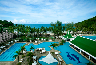 Le Meridien Phuket Beach Resort